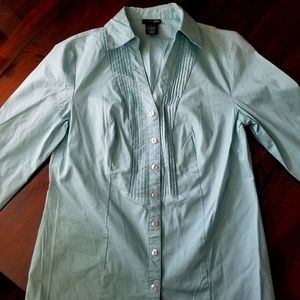 Like New East 5th Light Blue Button Down Shirt